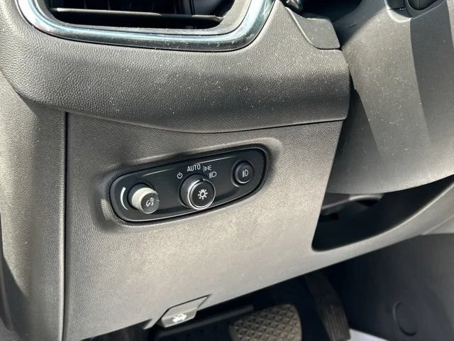 2020 Chevrolet Equinox LT - Photo 34