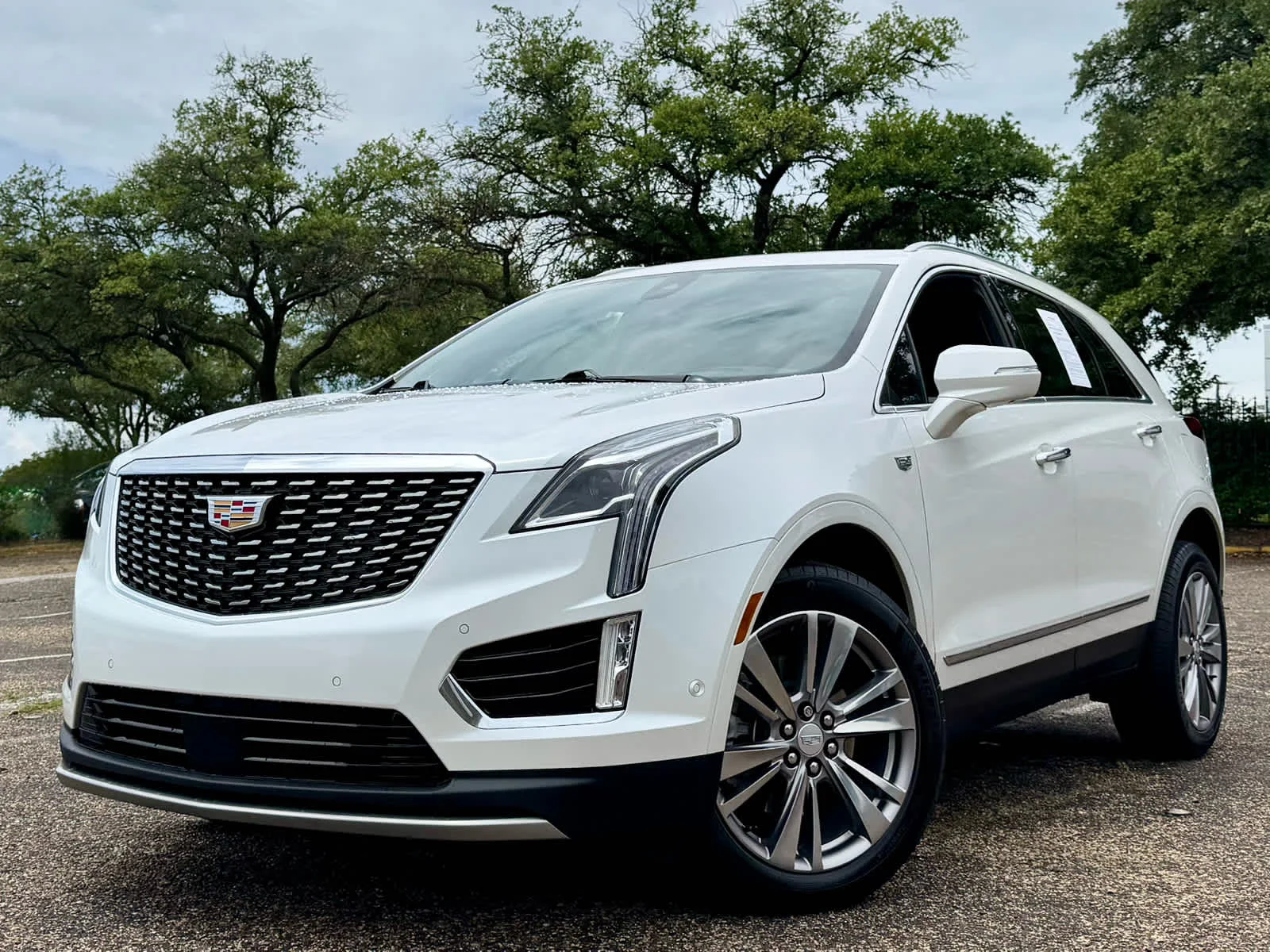 2024 Cadillac XT5 FWD Premium Luxury's photo