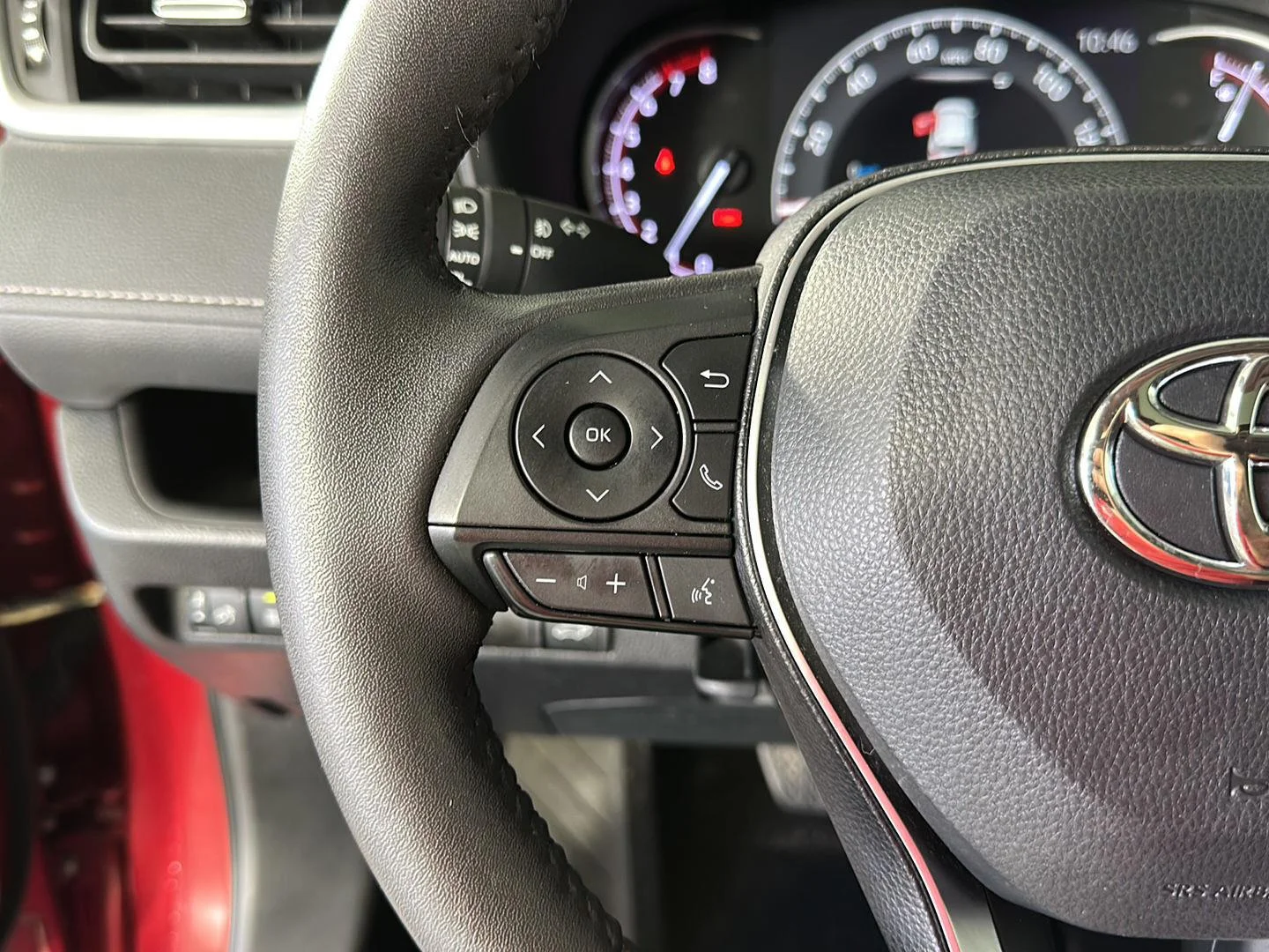 Used 2024 Ruby Flare Pearl Toyota XLE Premium image 12