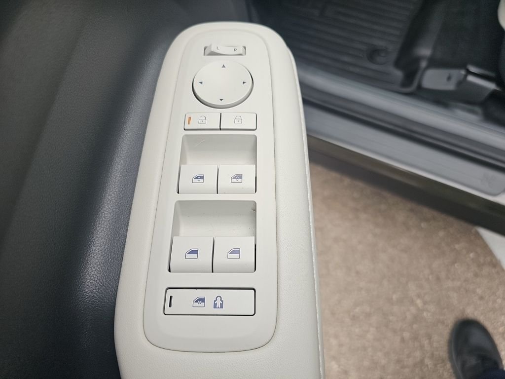 2024 Hyundai Santa Fe SEL - Photo 11