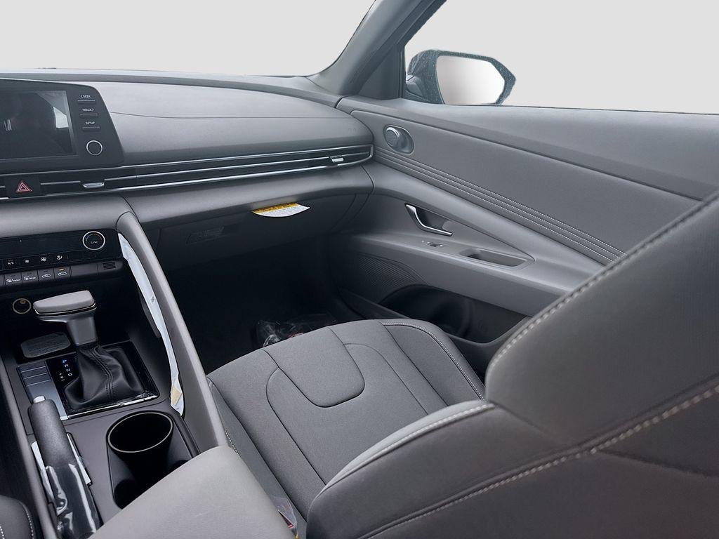 New 2026 Amazon Gray Hyundai SEL Sport image 16