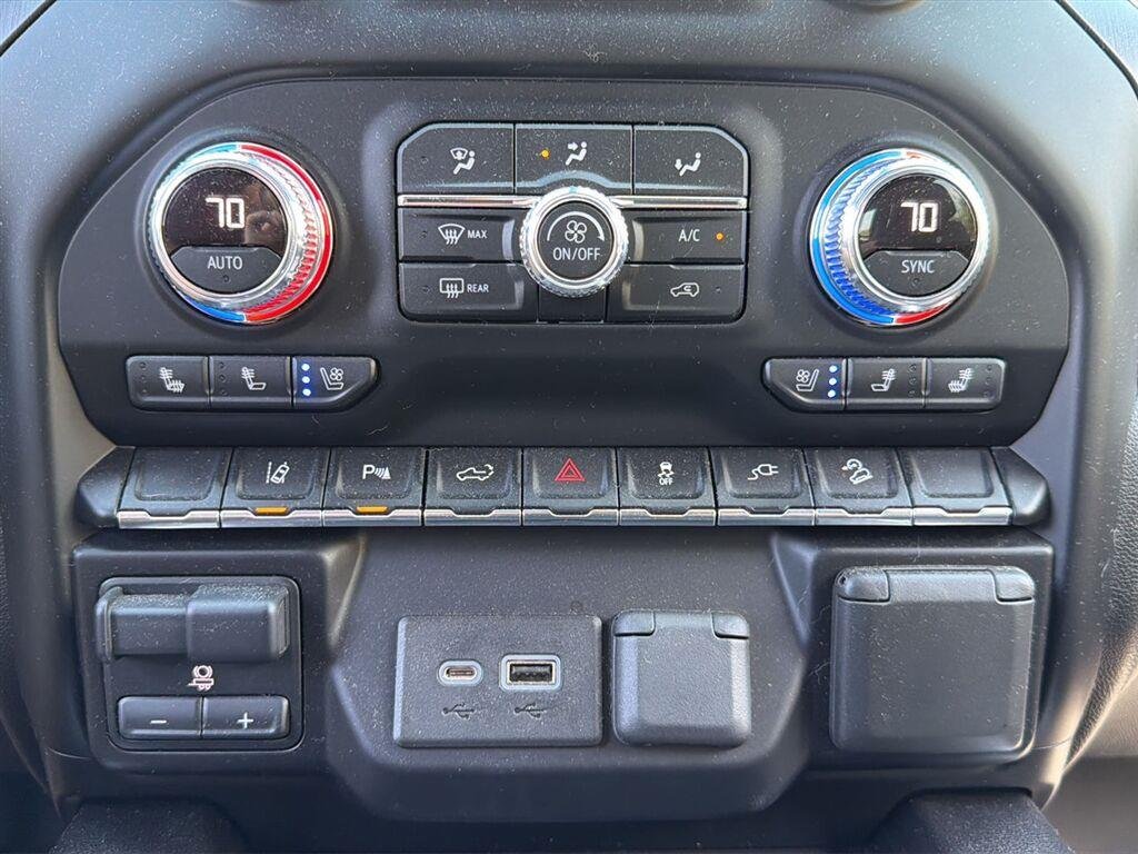 Used 2020 Carbon Black Metallic GMC AT4 image 19
