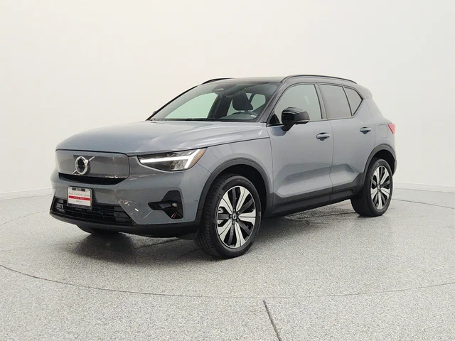 2023 Volvo XC40 Recharge Pure Electric Twin eAWD Plus