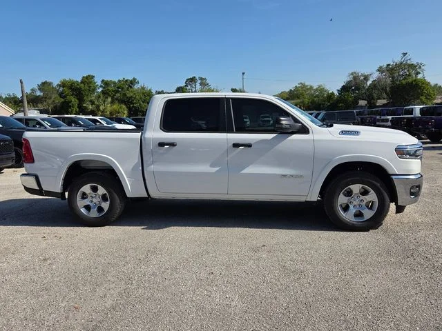 New 2026 Bright White Clear-Coat Exterior Paint RAM Big Horn/Lone Star image 9