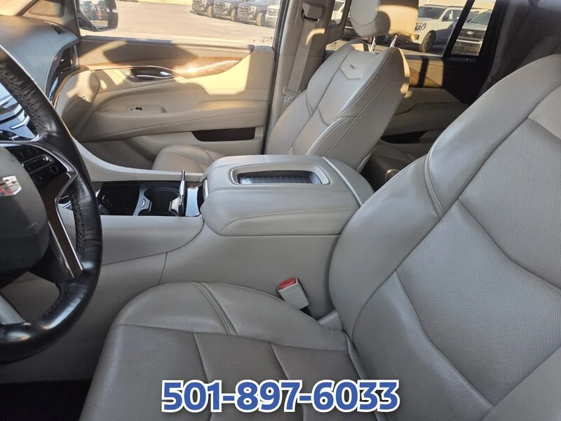Used 2019 Crystal White CADILLAC PREMIUM LUXURY image 10