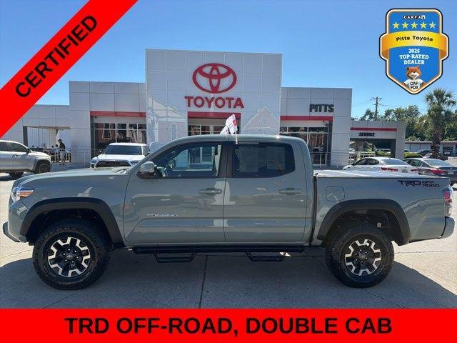 Certified Used 2022 LUNAR ROCK Toyota  image 8