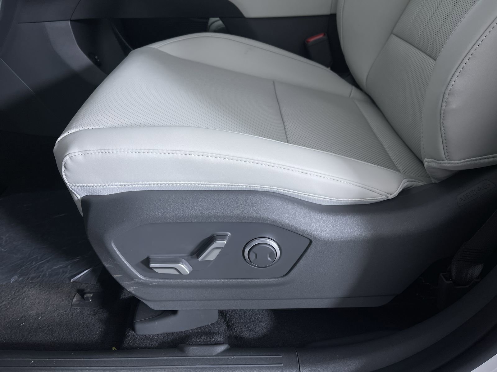 Certified Used 2026 Serenity White Hyundai SEL image 24
