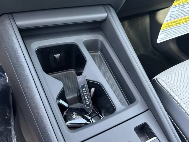New 2026 Black Volkswagen 2.0T SE image 24