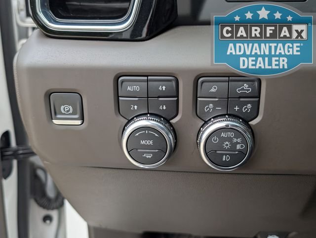 Used 2023 WHITE FROST TRICOAT GMC Denali image 17