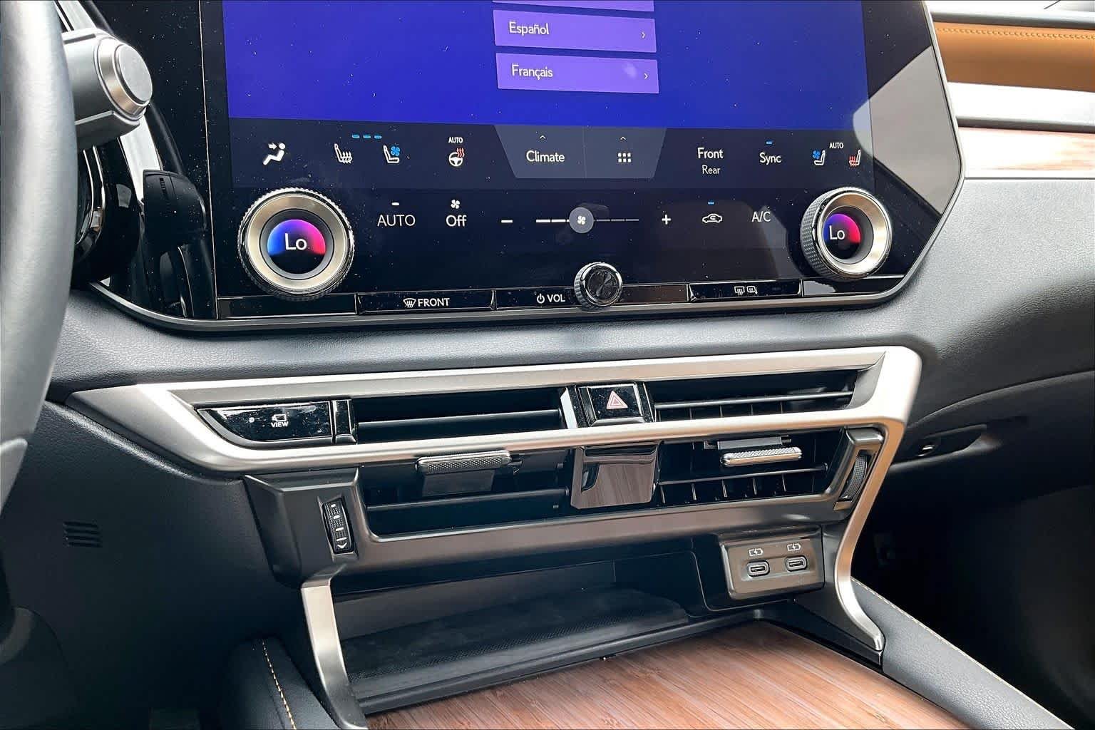 Used 2025 Nori Green Pearl Lexus Premium image 35
