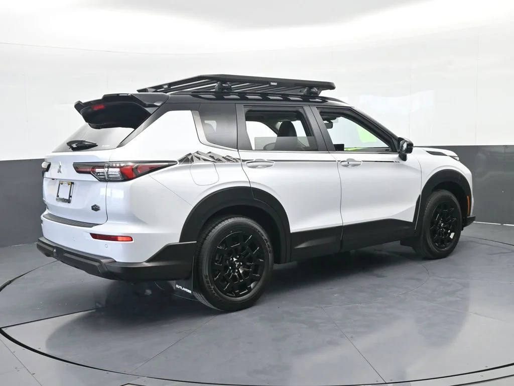 2026 Mitsubishi Outlander Trail Edition - Photo 6