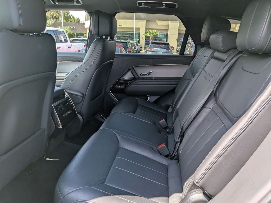 2025 Land Rover Range Rover Sport SE - Photo 31