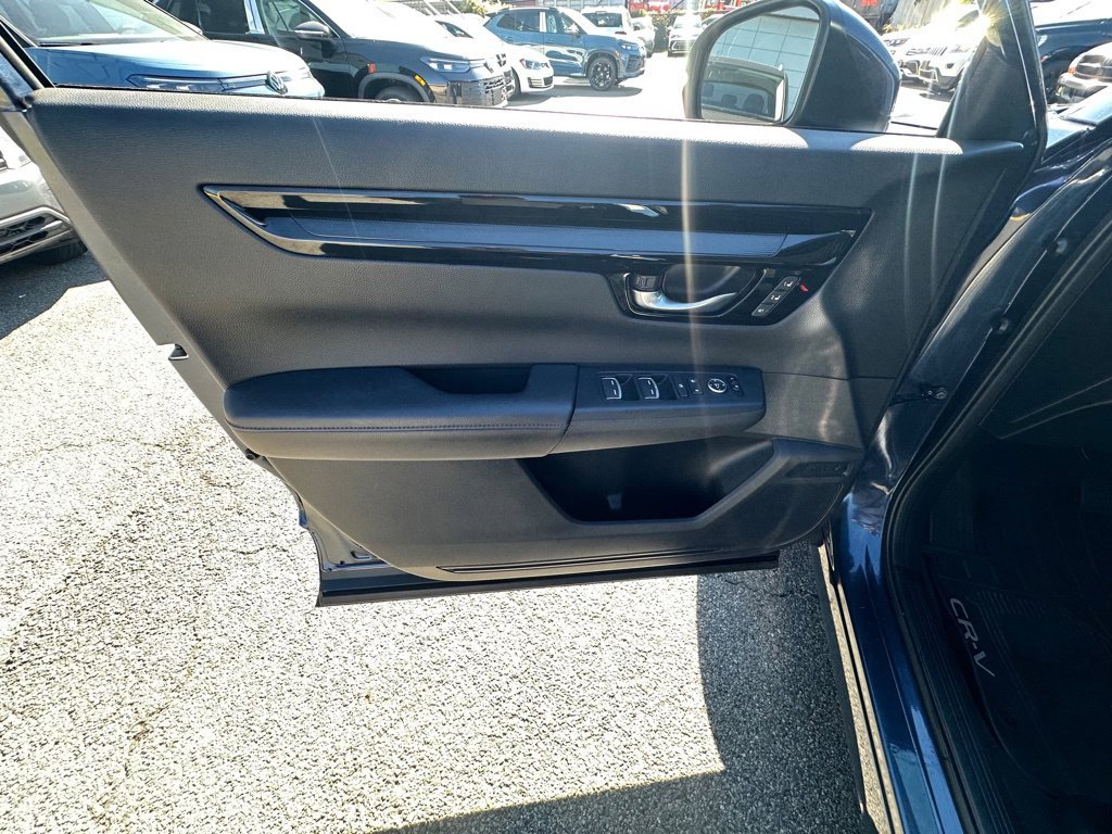 Used 2025  Honda EX-L image 8