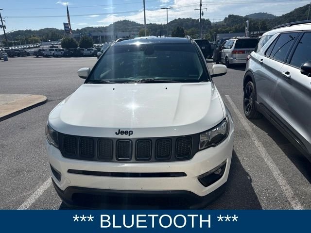 Used 2019 White Jeep Latitude image 1