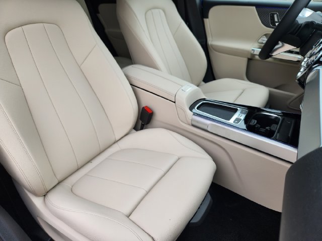 New 2026 Starling Blue Metallic Mercedes-Benz GLB 250 image 15
