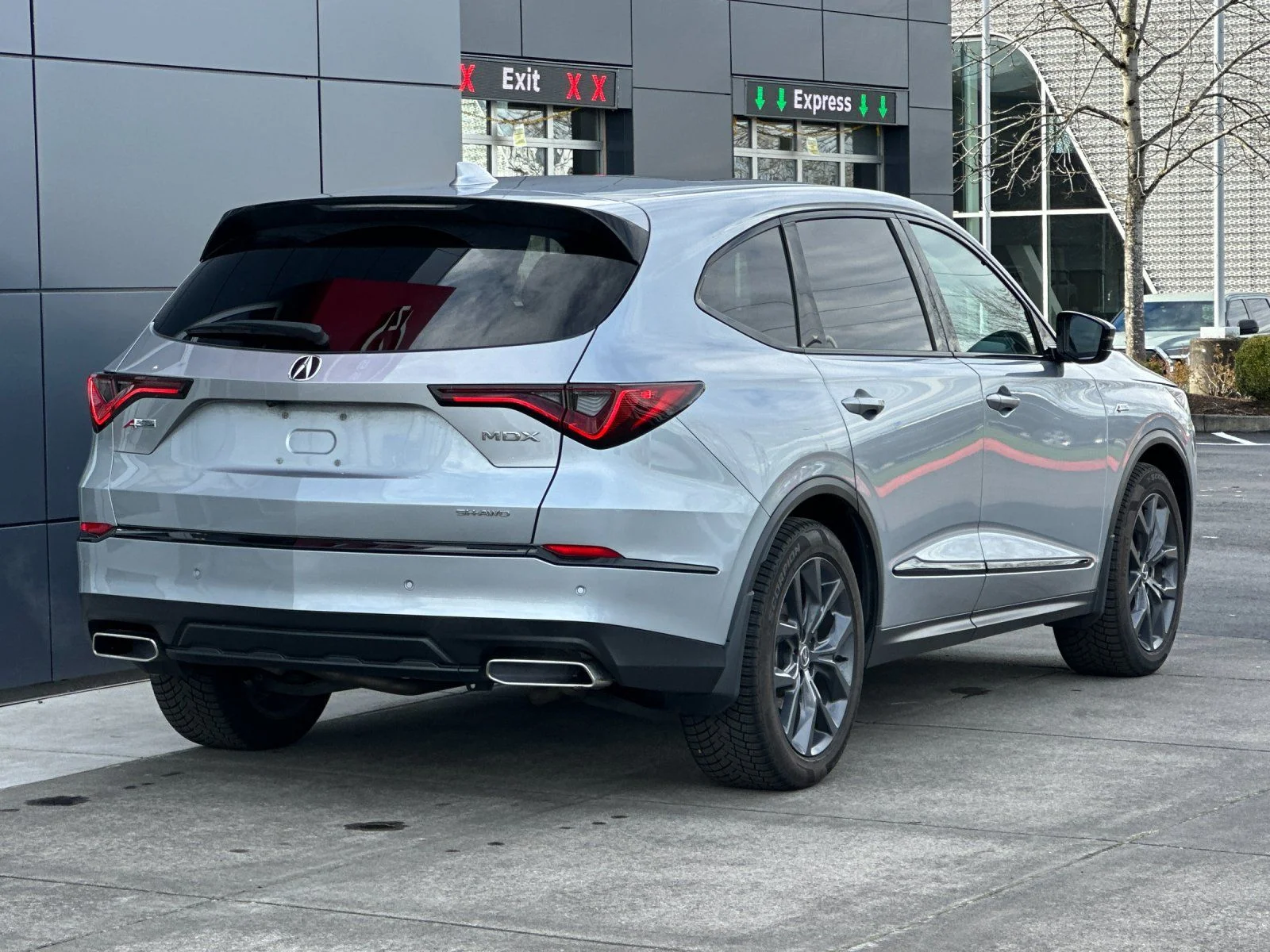 Used 2023 Silver Acura A-Spec image 3