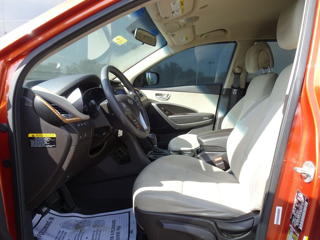 Used 2015 Brown Hyundai Base image 7