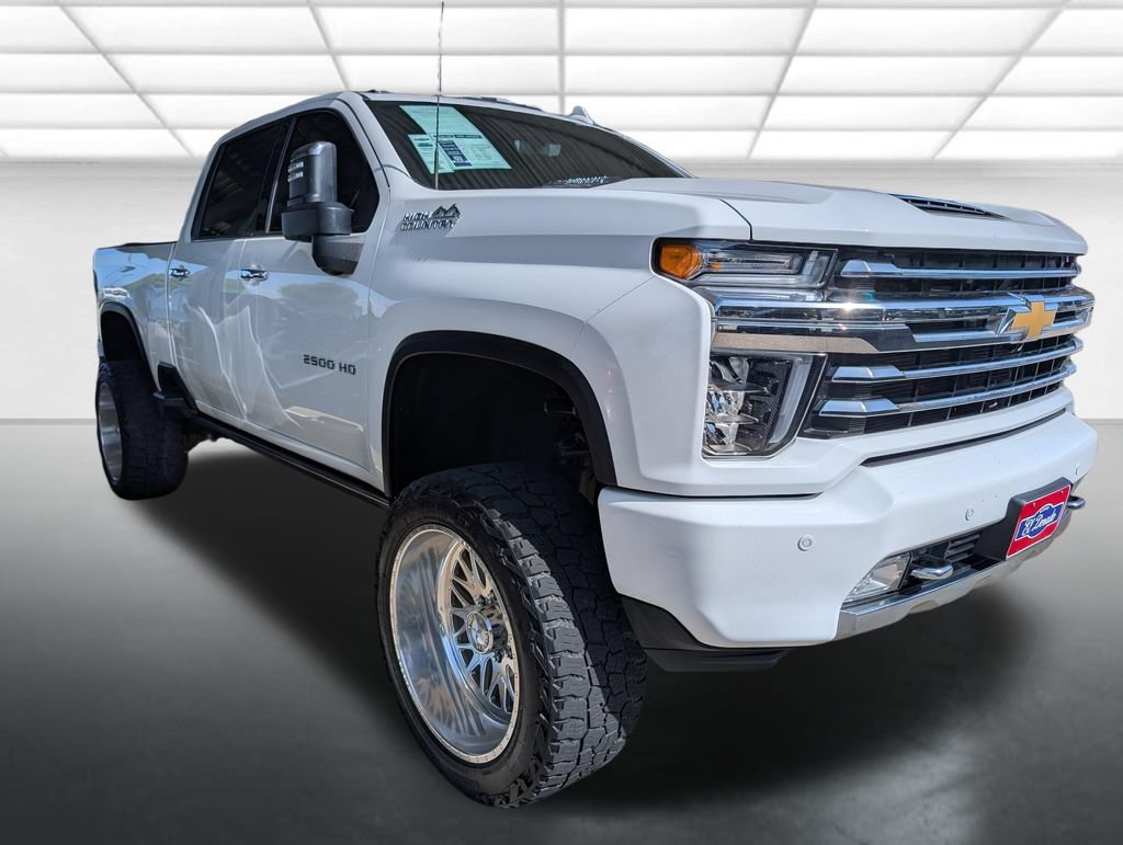 Used 2022 Summit White Chevrolet High Country image 1