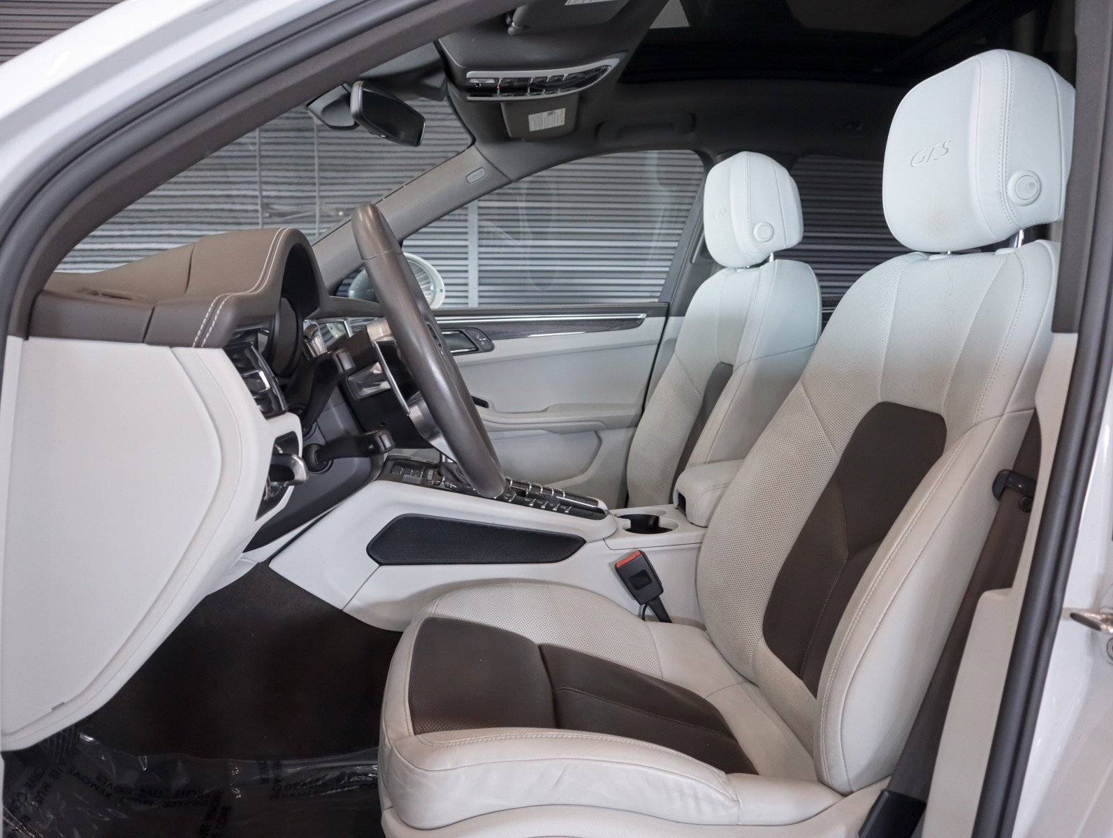 Used 2021 White Porsche GTS image 5