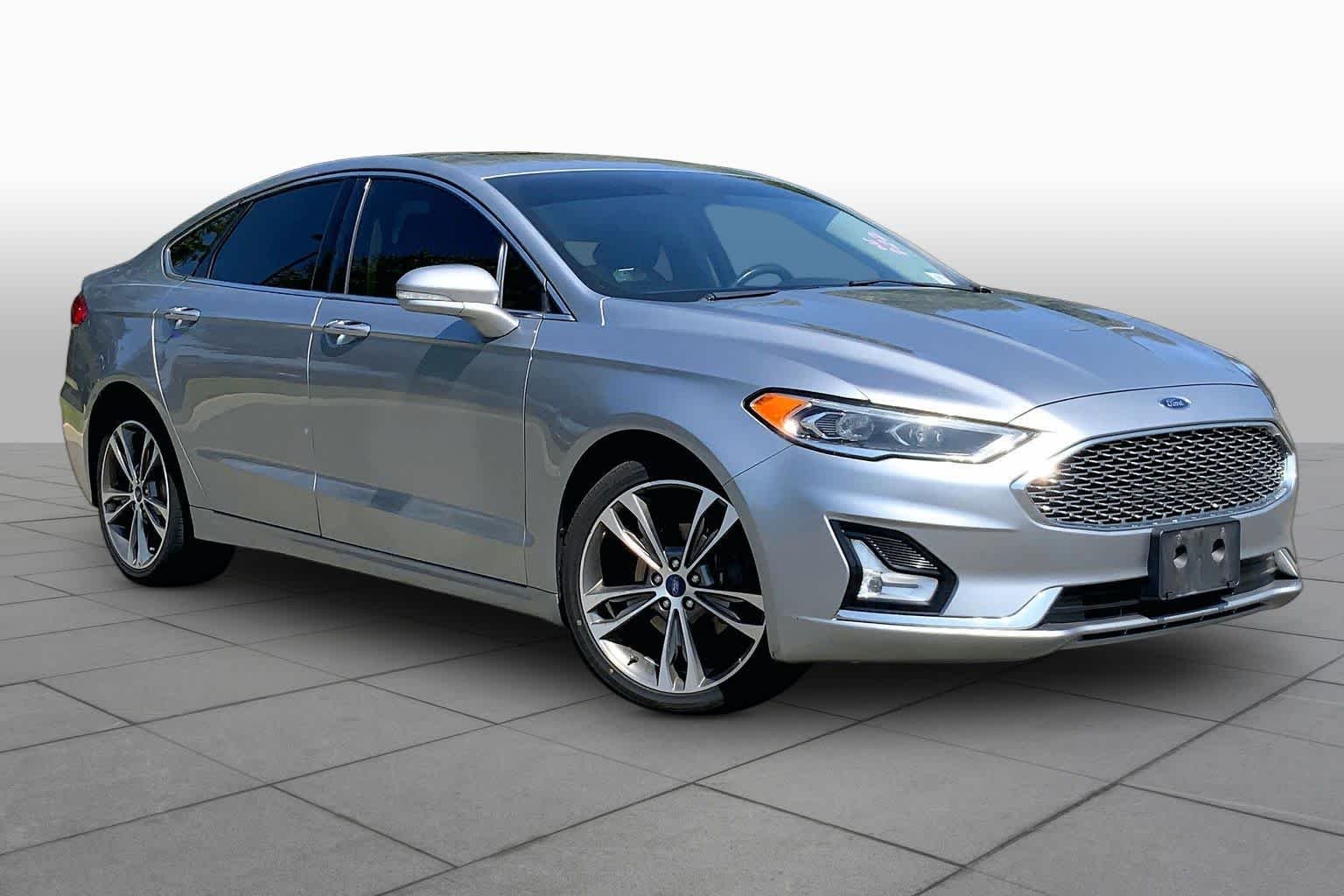 Used 2020 Iconic Silver Metallic Ford Titanium image 3