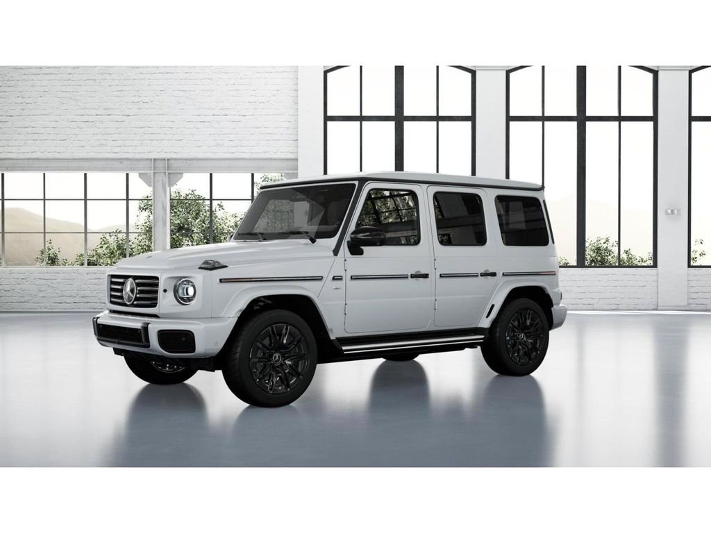 Used 2025 MANUFAKTUR Moonlight White Magno Mercedes-Benz G 580 image 38