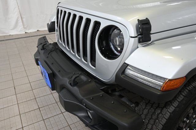 Used 2023 Silver Jeep Freedom Edition image 30