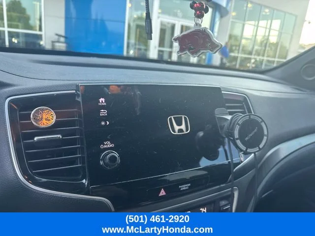 Certified Used 2021 Lunar Silver Metallic Honda EX-L image 8