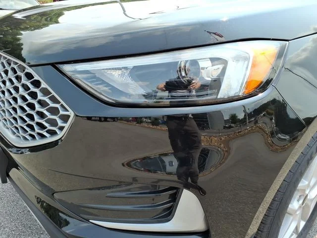 Used 2023 Black Ford SEL image 4