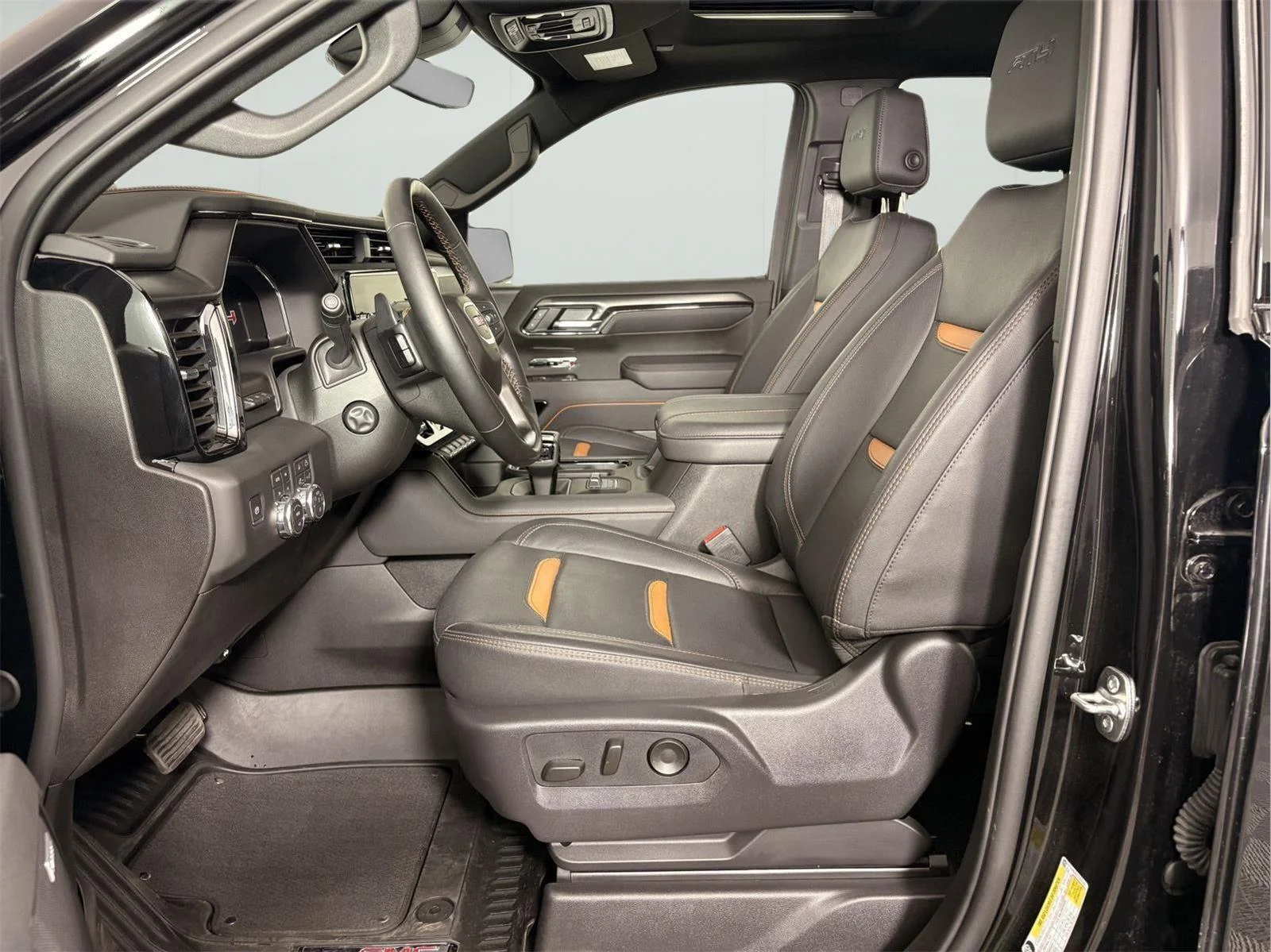 Used 2026 Onyx Black GMC AT4 image 13