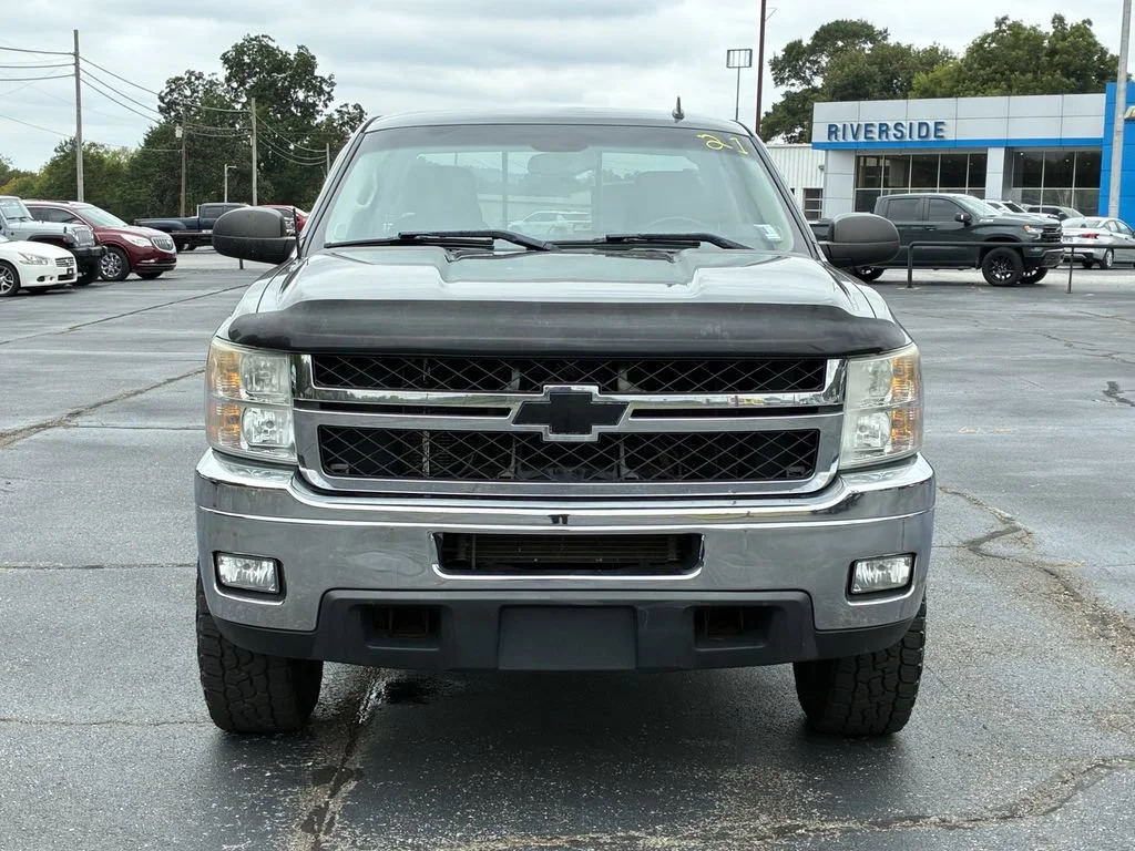 Used 2011 STEEL GREEN METALLIC Chevrolet LT image 5