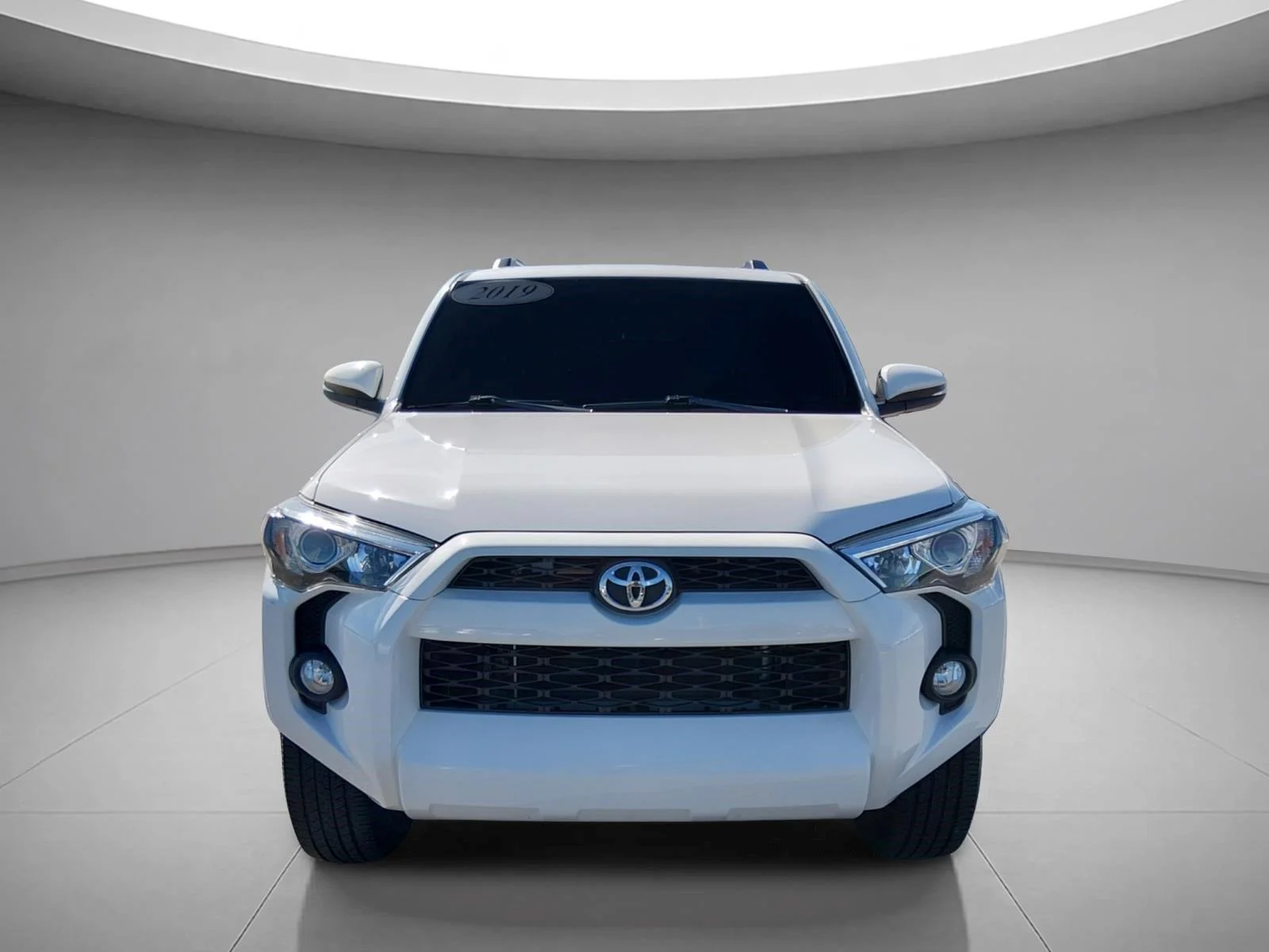 Used 2019 Super White Toyota SR5 Premium image 8