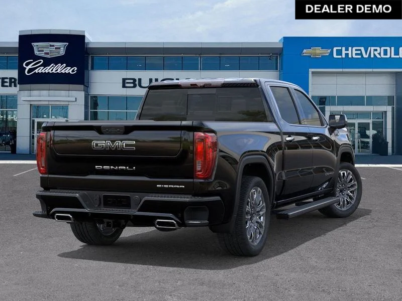 Used 2026  GMC Denali Ultimate image 4