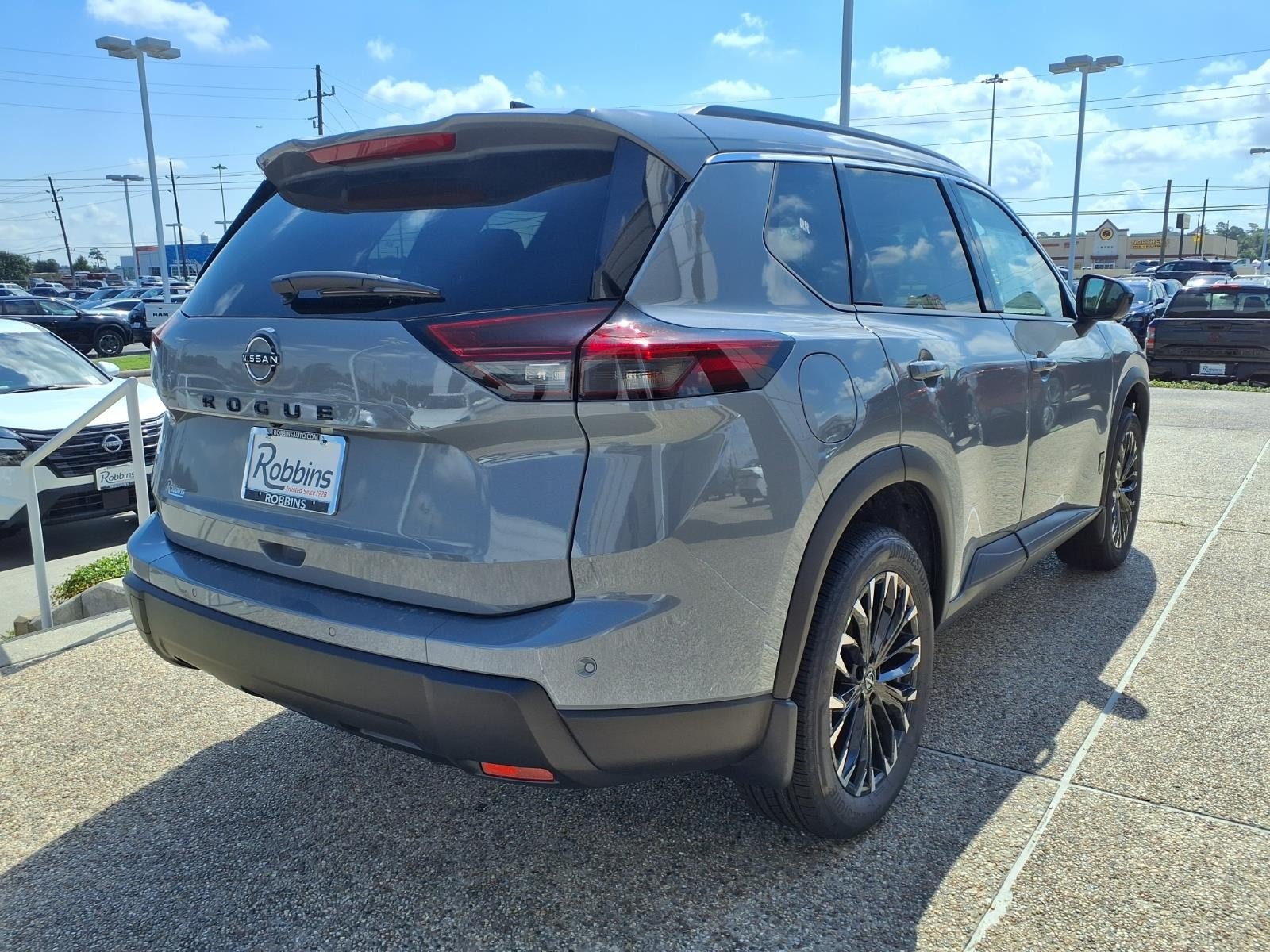 2026 Nissan Rogue Dark Armor™ Gray at Robbins Nissan