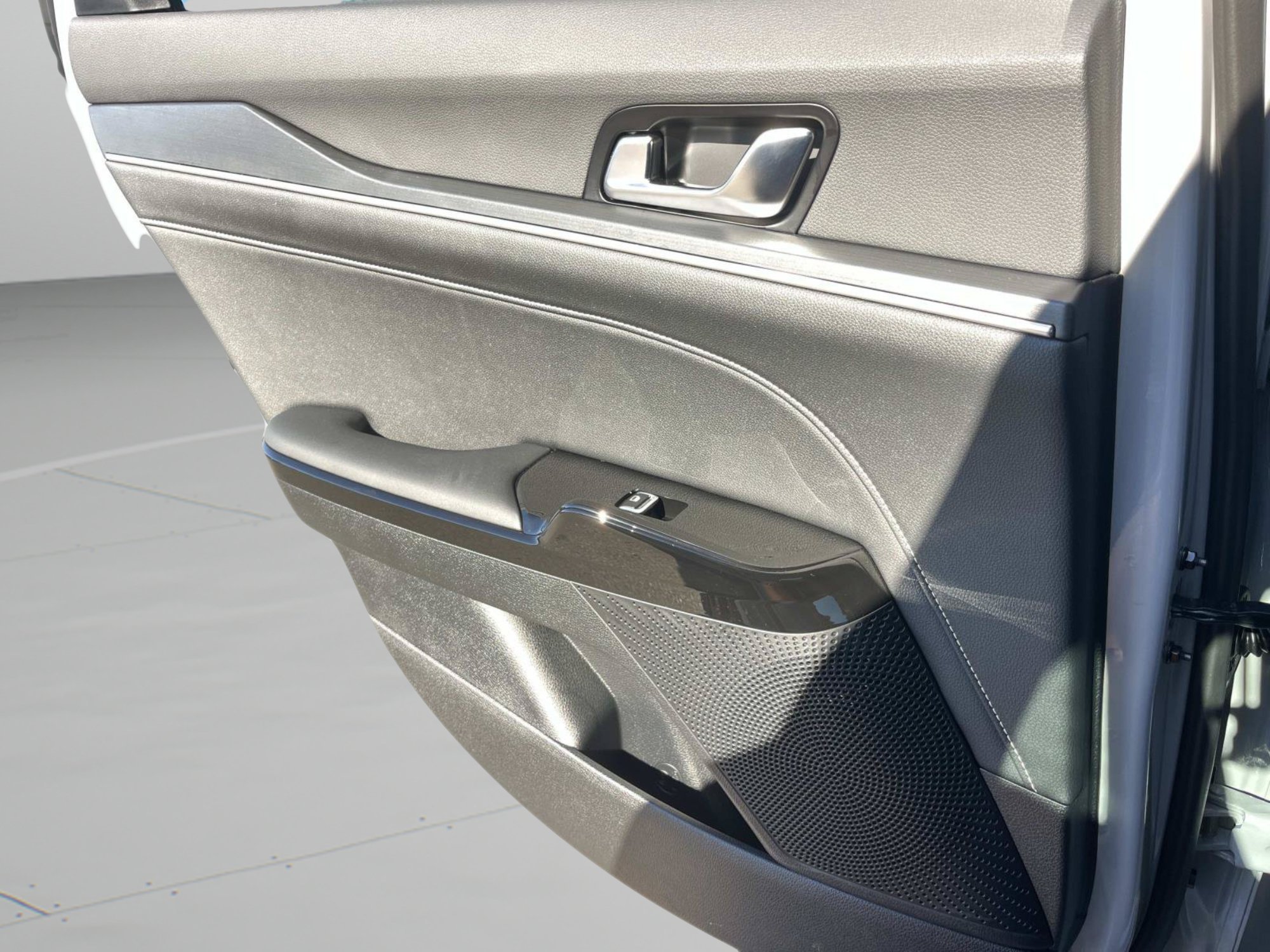 New 2026 Wolf Gray Kia GT-Line image 14