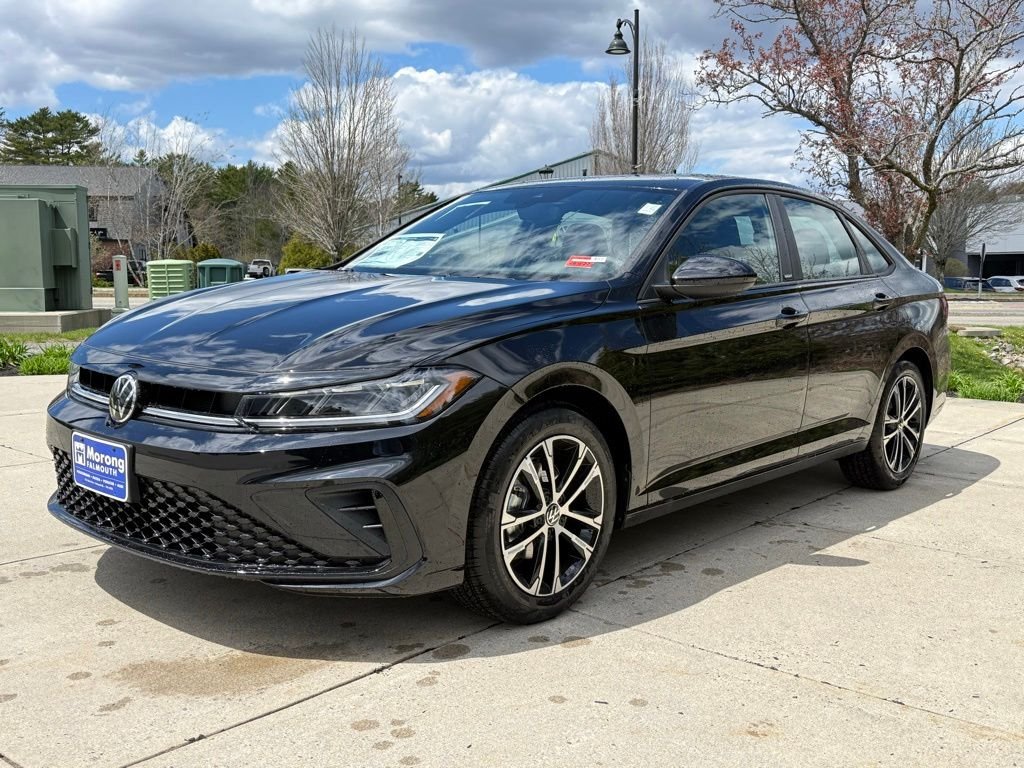 New 2026 Black Volkswagen 1.5T Sport image 2