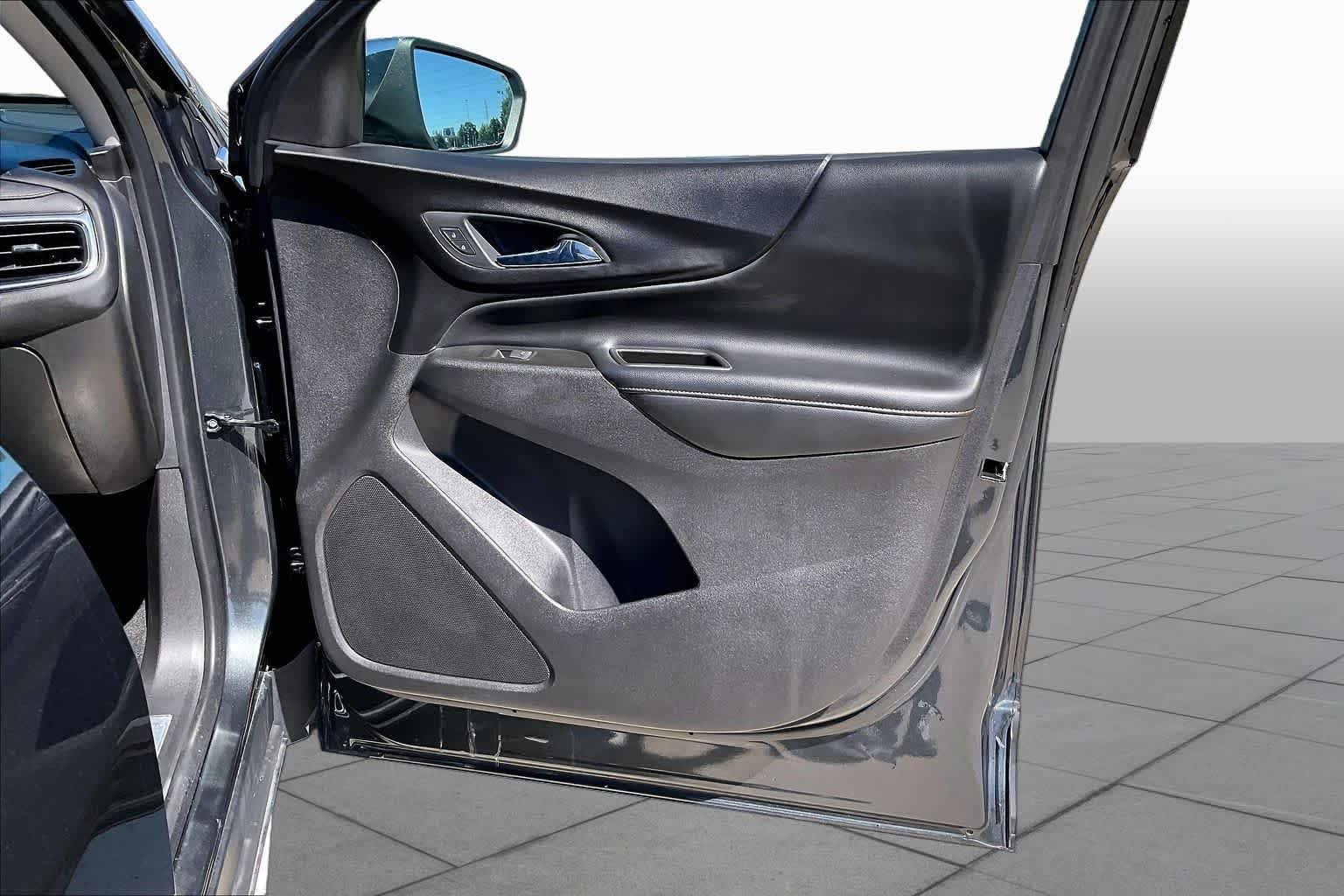 Used 2020 Nightfall Gray Metallic Chevrolet Premier image 22