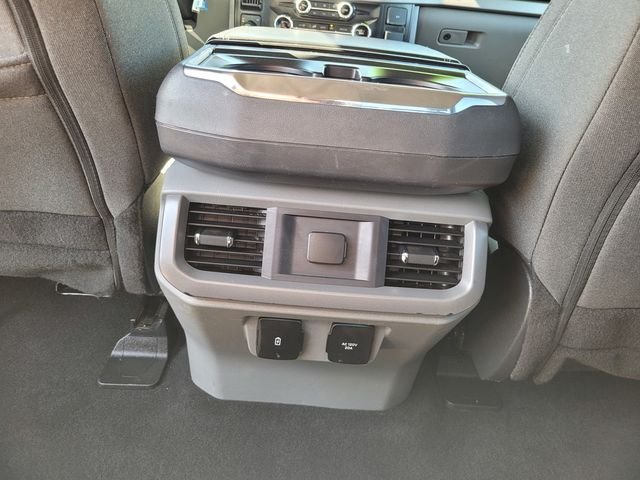 Used 2024 Black Ford XLT image 17