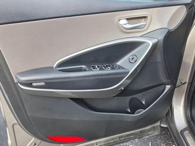Used 2018 Gray Hyundai 2.4 Base image 9