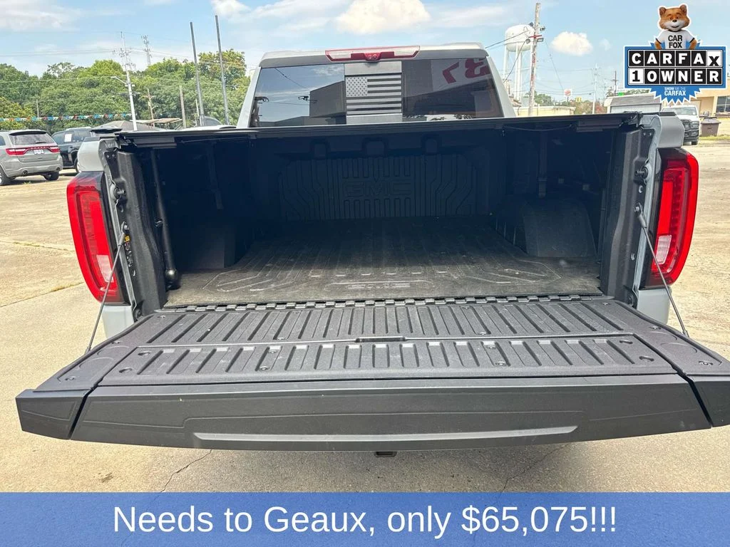 Used 2025 Gray GMC Denali Ultimate image 26