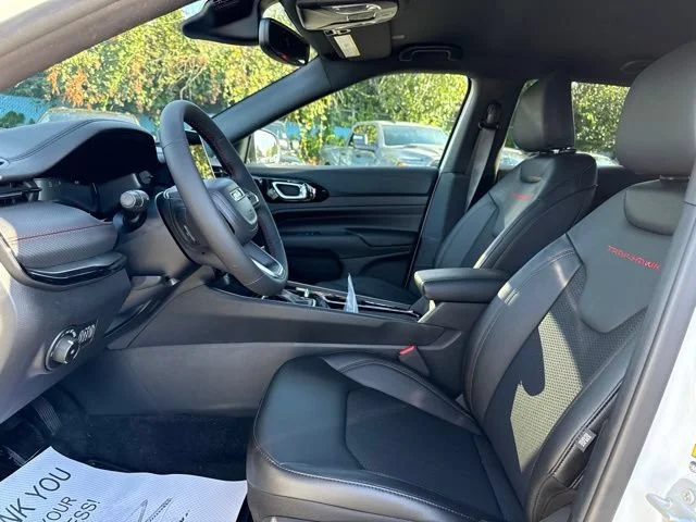 New 2026 Bright White Clearcoat Jeep Trailhawk image 16