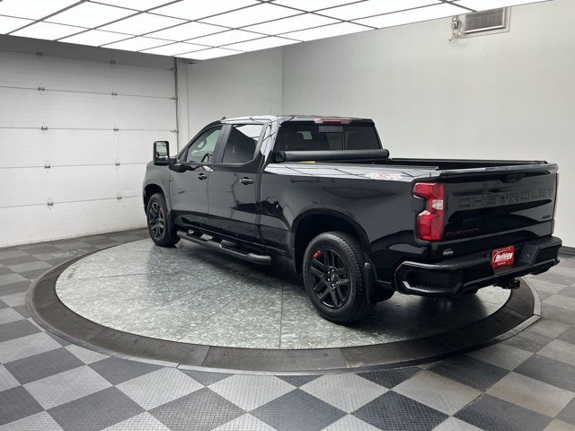 Used 2024 Black Chevrolet RST image 37