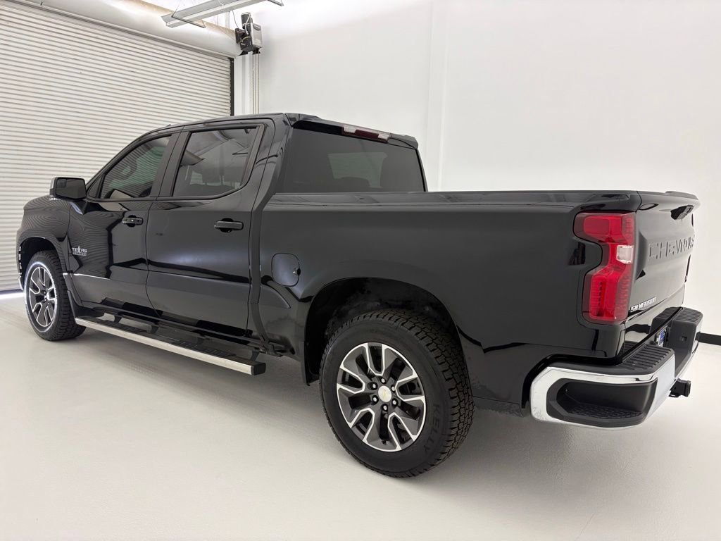 2020 Chevrolet Silverado 1500 LT - Photo 17