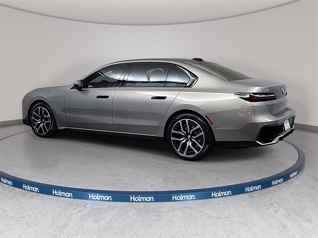 2023 Bmw i7 xDrive60 photo 2