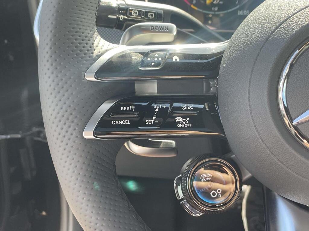 New 2027 Obsidian Black Metallic Mercedes-Benz AMG® GLC 53 image 33