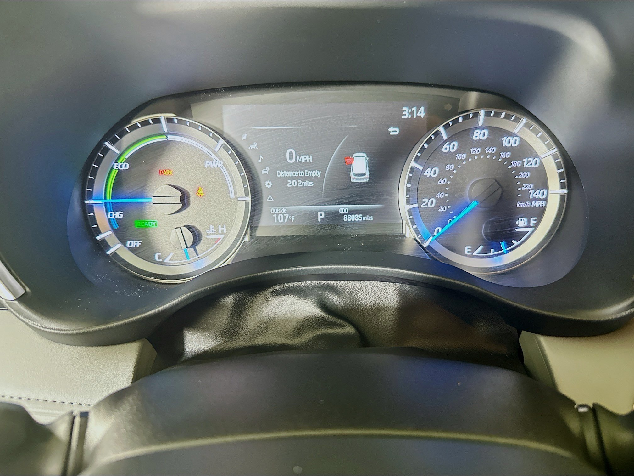 Used 2025 Pearl Toyota Hybrid XLE image 19