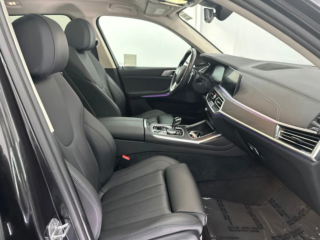 Used 2022 Dark Graphite Metallic BMW xDrive40i image 30