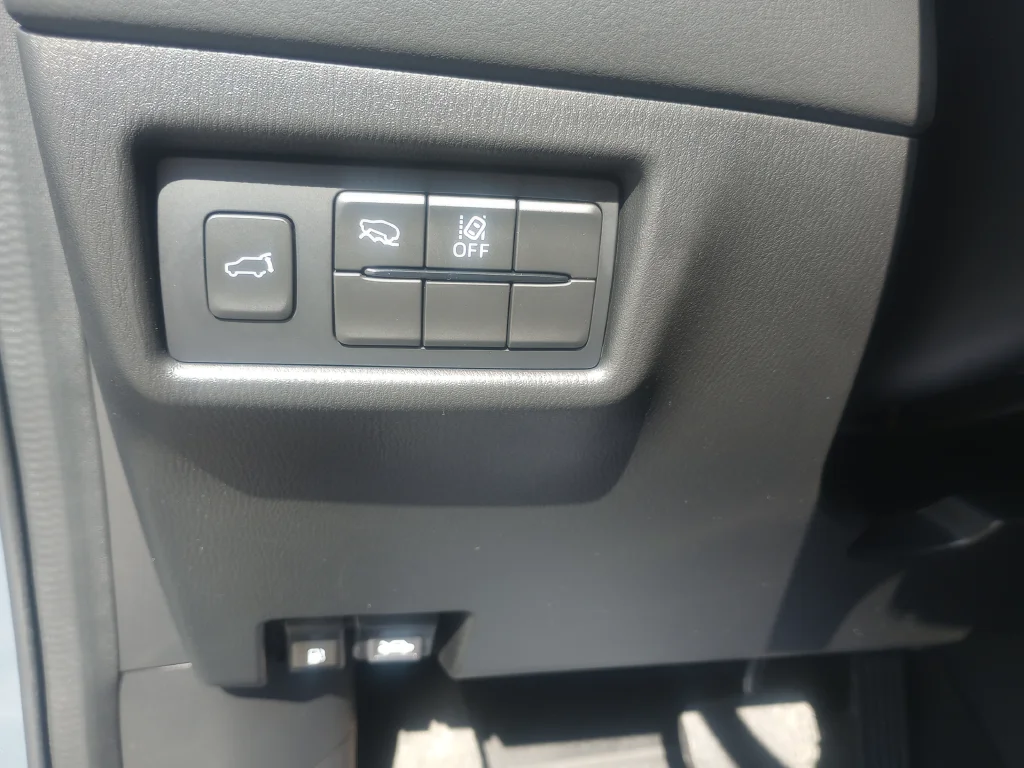 Used 2024 Gray Mazda 2.5 S Carbon Edition image 39
