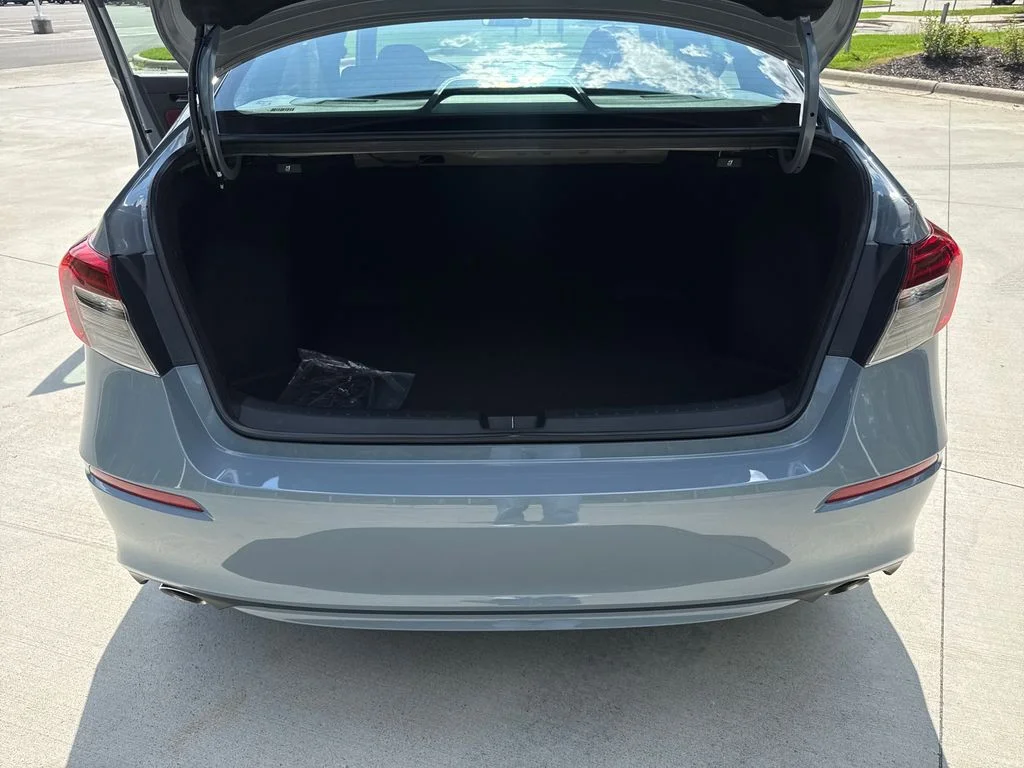 Used 2024 Sonic Gray Pearl Honda Base image 33