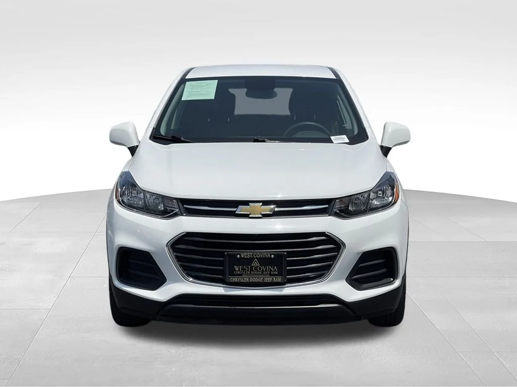 Used 2022 White Chevrolet LS image 2