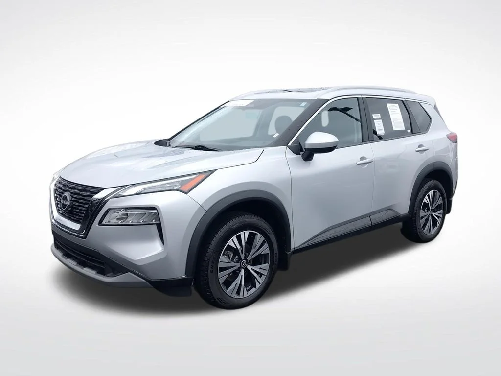Used 2023 Silver Nissan SV image 5